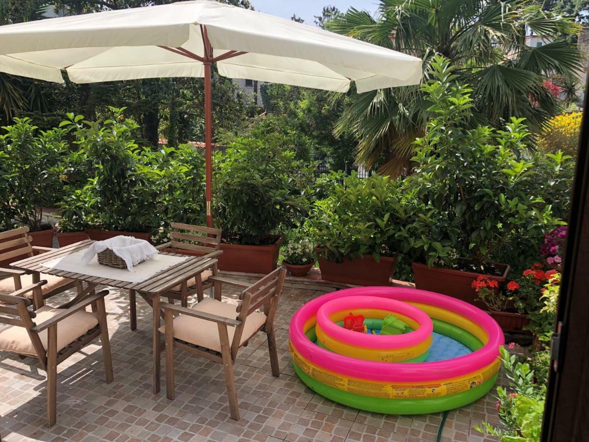 Holiday home La *